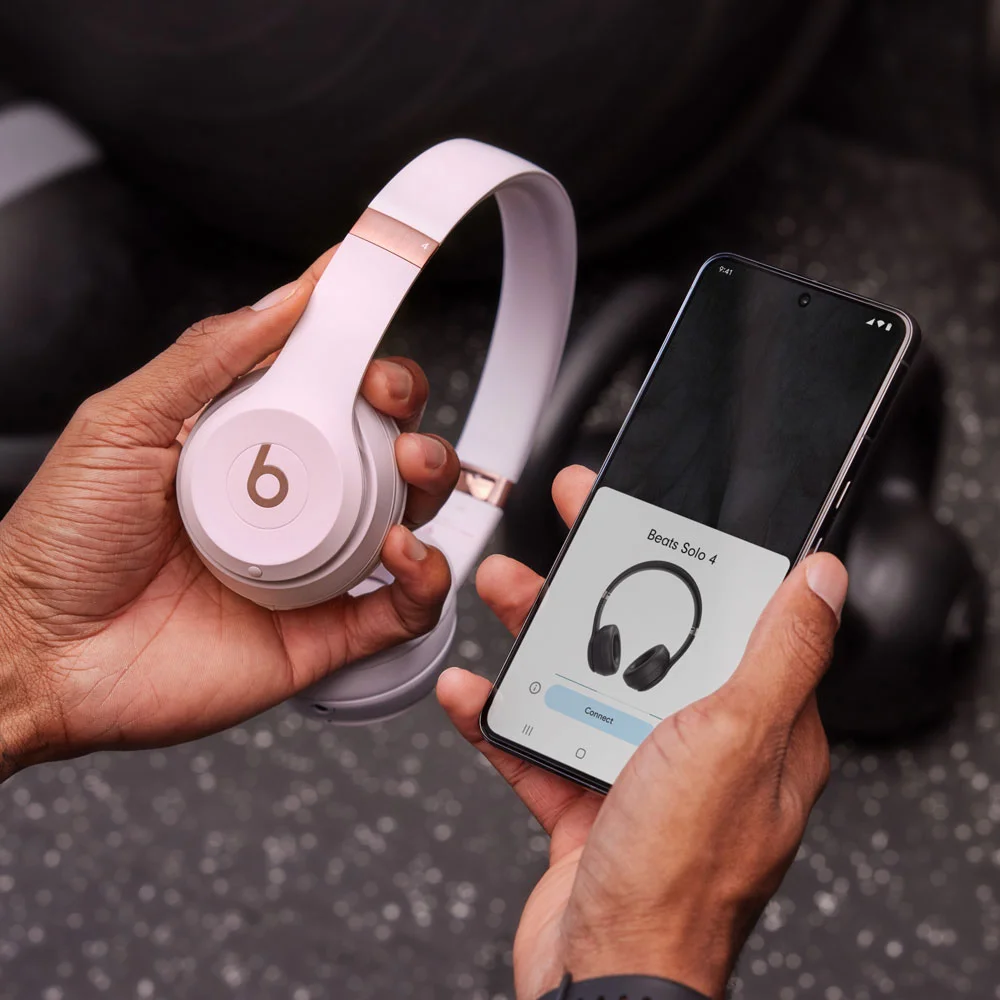 Beats Solo 4 - Matte Black - Image 11