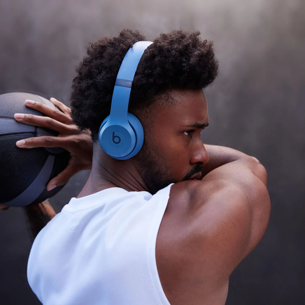Beats Solo 4 - Matte Black - Image 16
